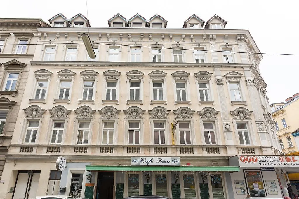 Apartment House In Viena Austria