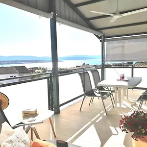 Lovely Sea View House In Island Krk Apartman Malinska