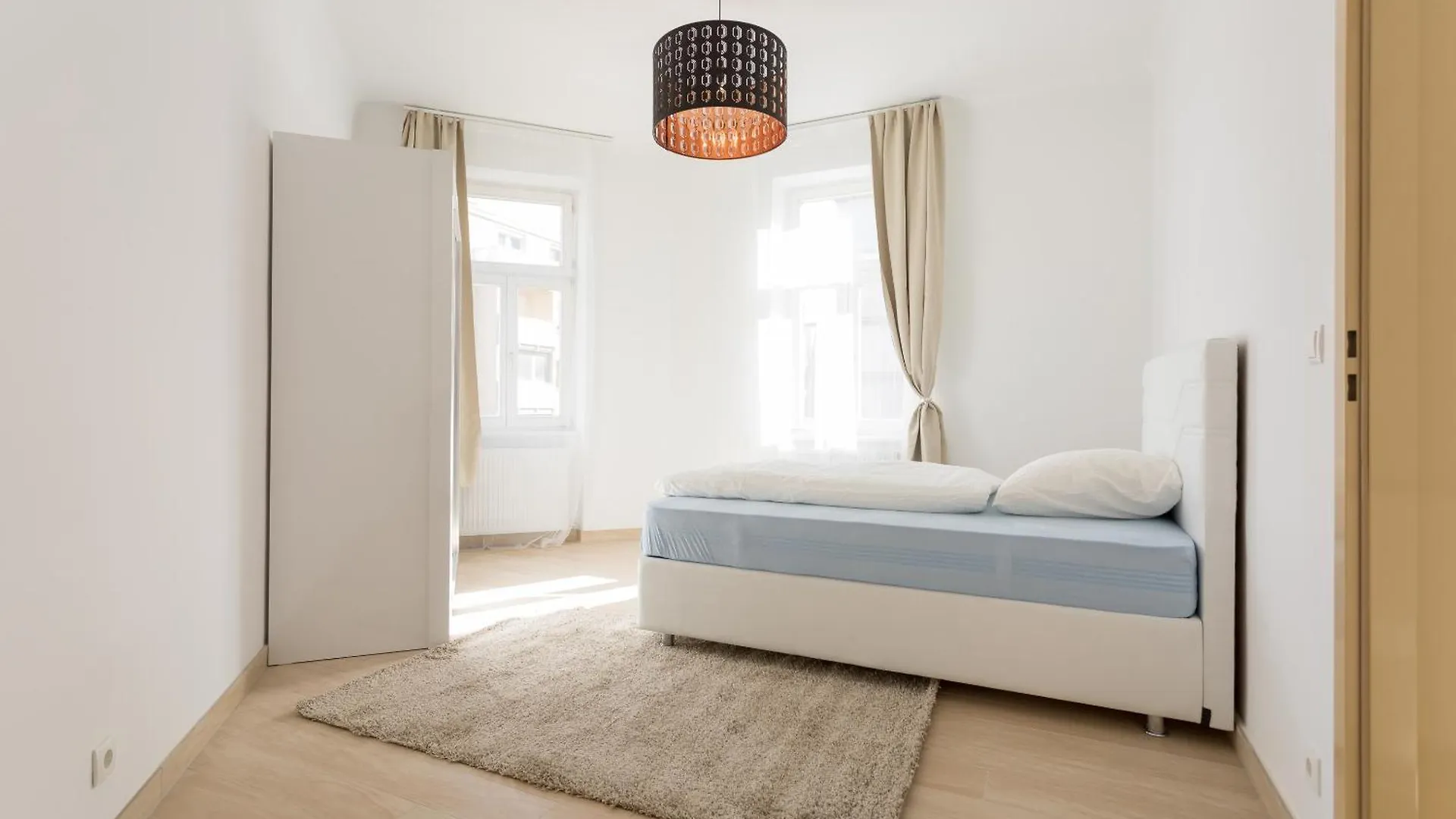Apartment House In Wien